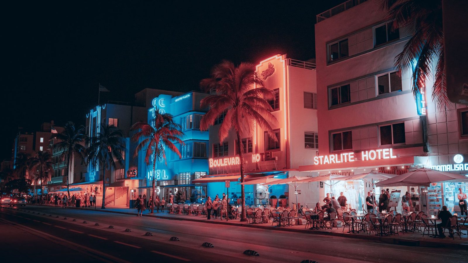 Art Deco hotels on Ocean Drive in Miami Beach at night