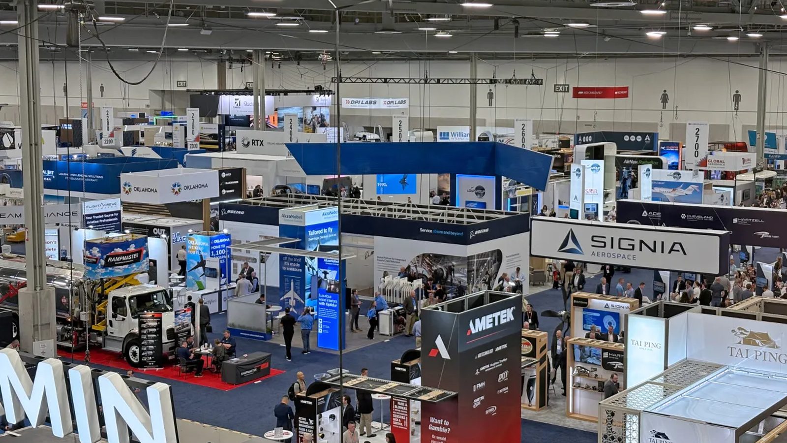 Stands on the NBAA-BACE exhibition floor