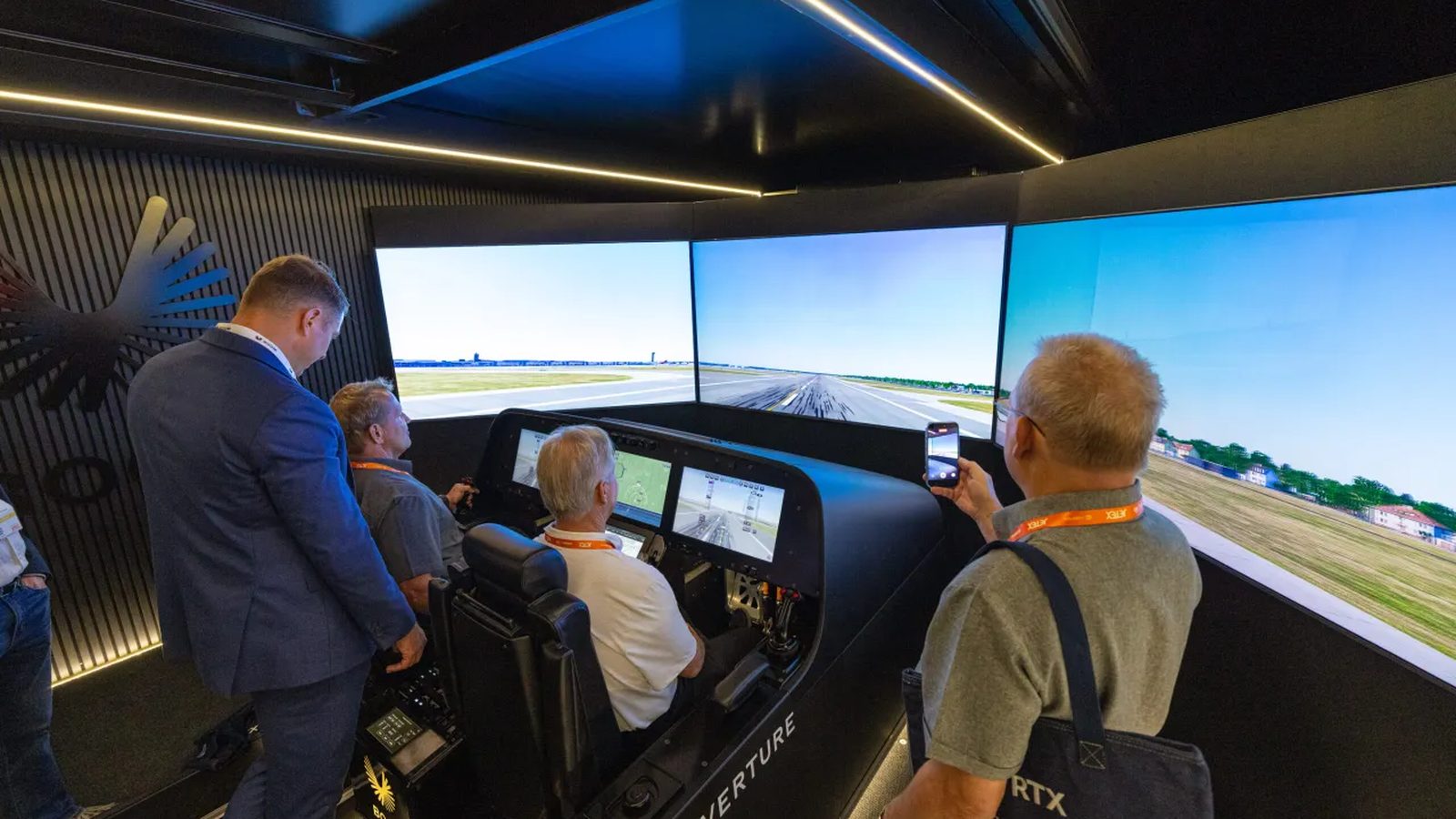 A simulator on the show floor
